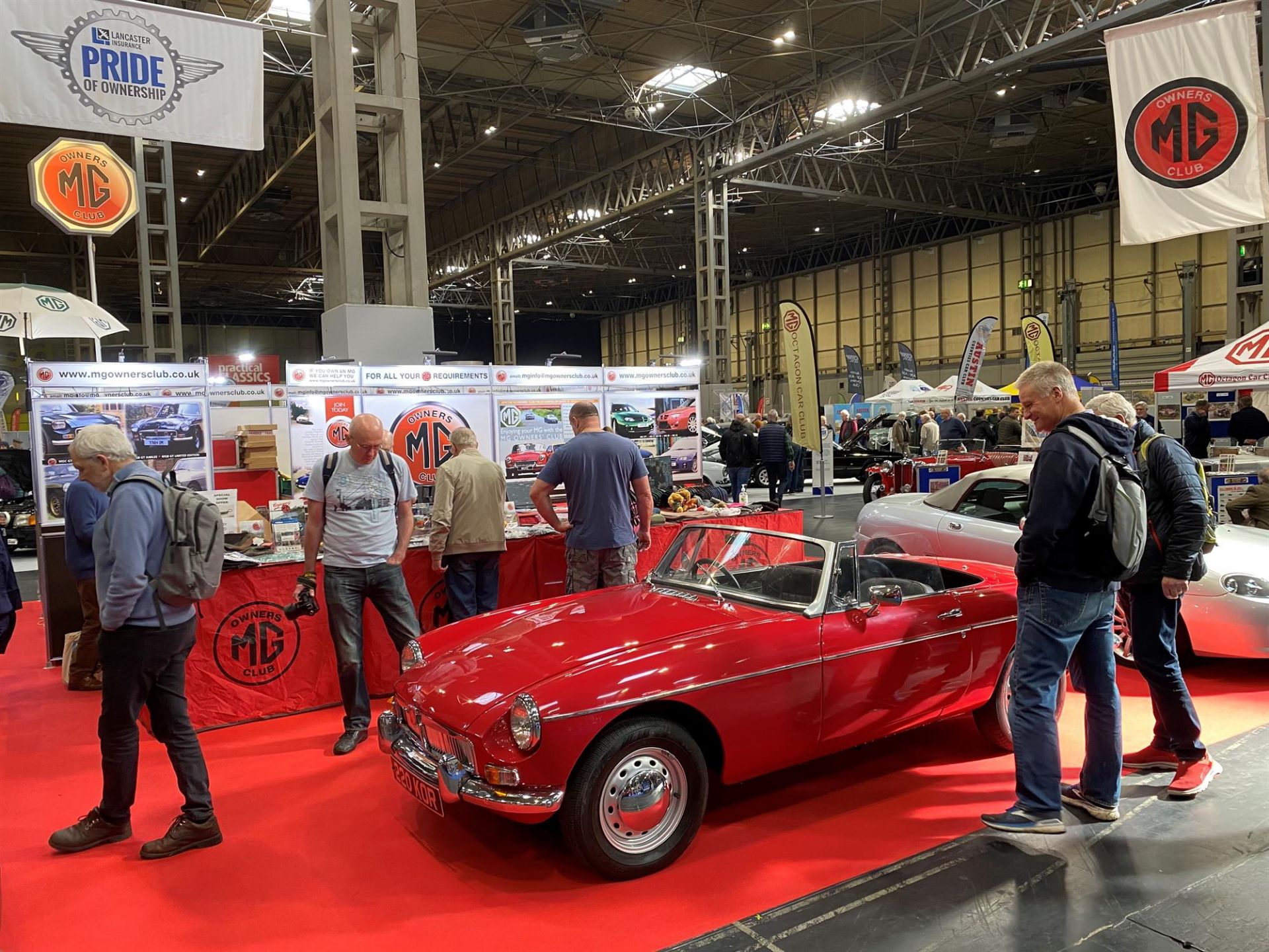 1964 MG B Roadster