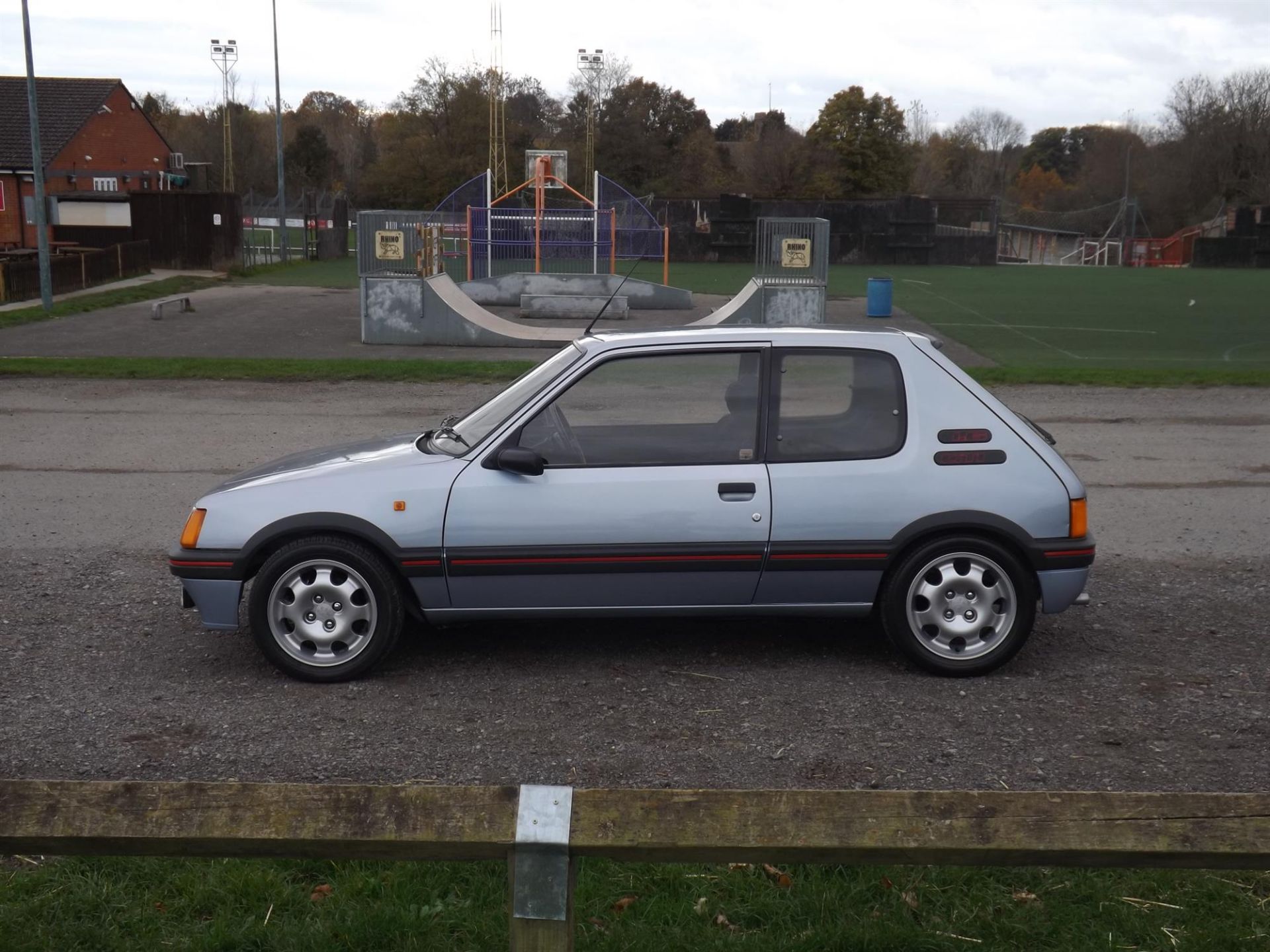 1990 Peugeot 205 GTi 1.6 (Phase 2) - Image 9 of 10