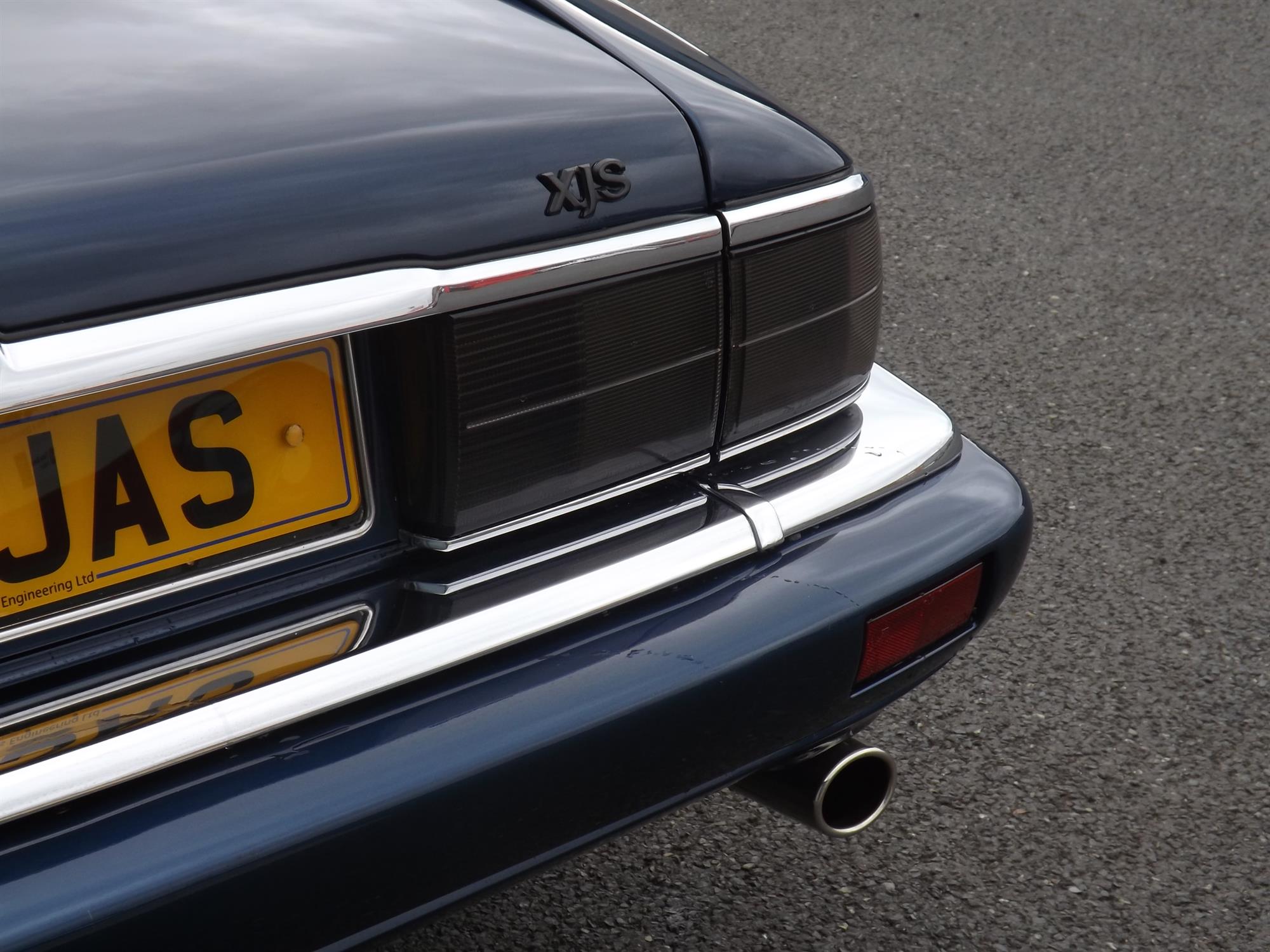 1996 Jaguar XJ-S 4.0-Litre coupé - Image 8 of 10