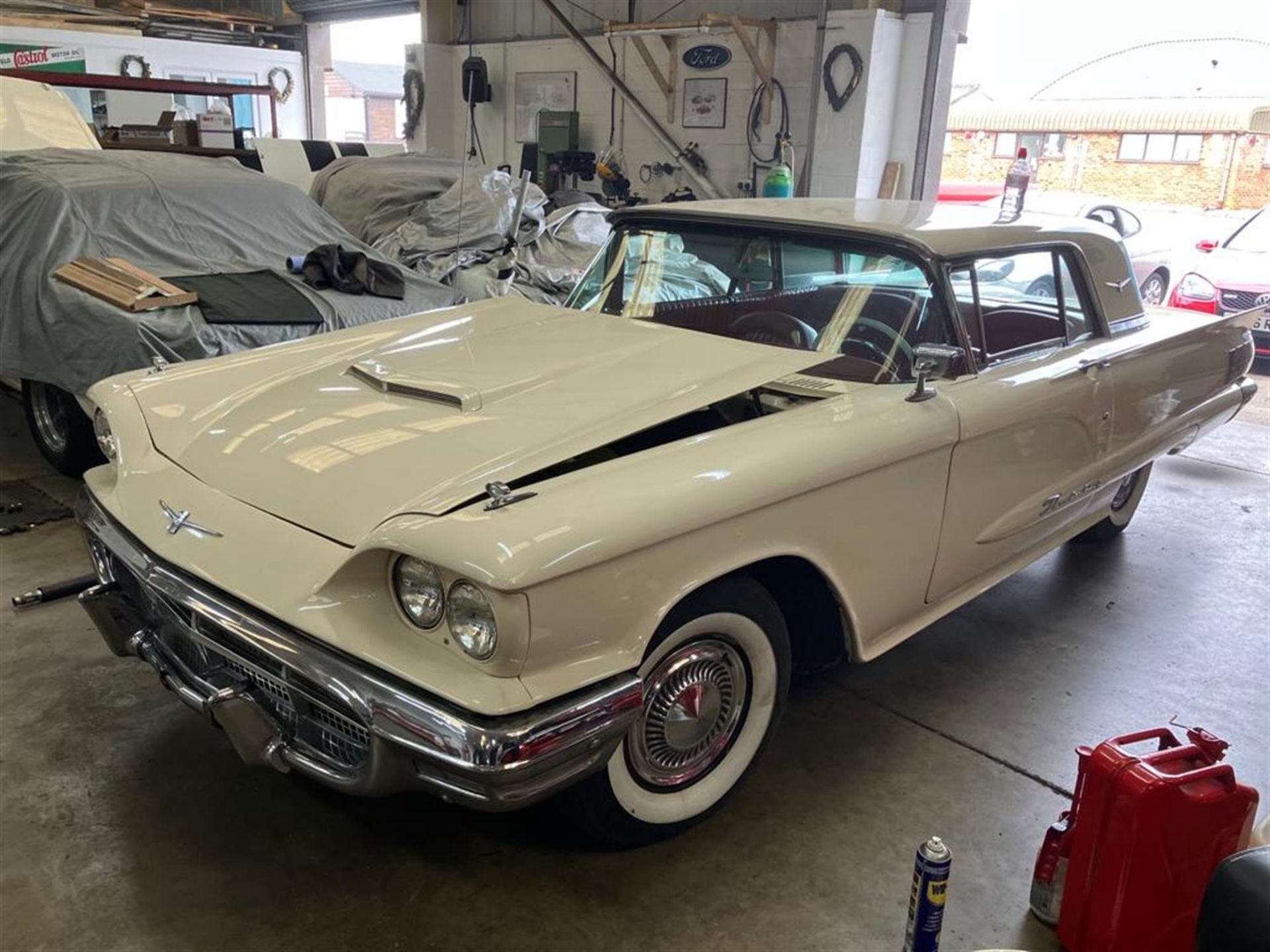 1960 Ford Thunderbird Coupe - Image 10 of 10