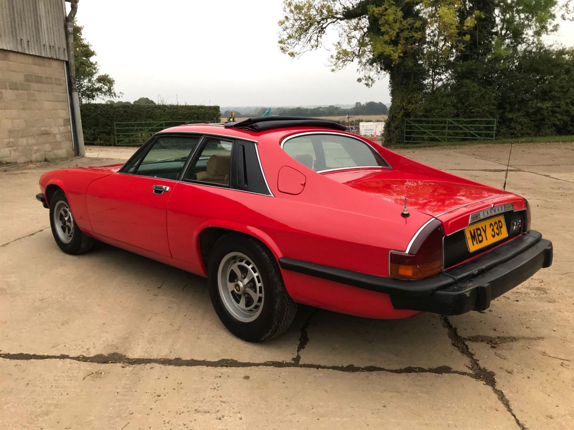 1976 Jaguar XJ-S V12 5.3-Litre Pre-HE coupé - Image 4 of 10