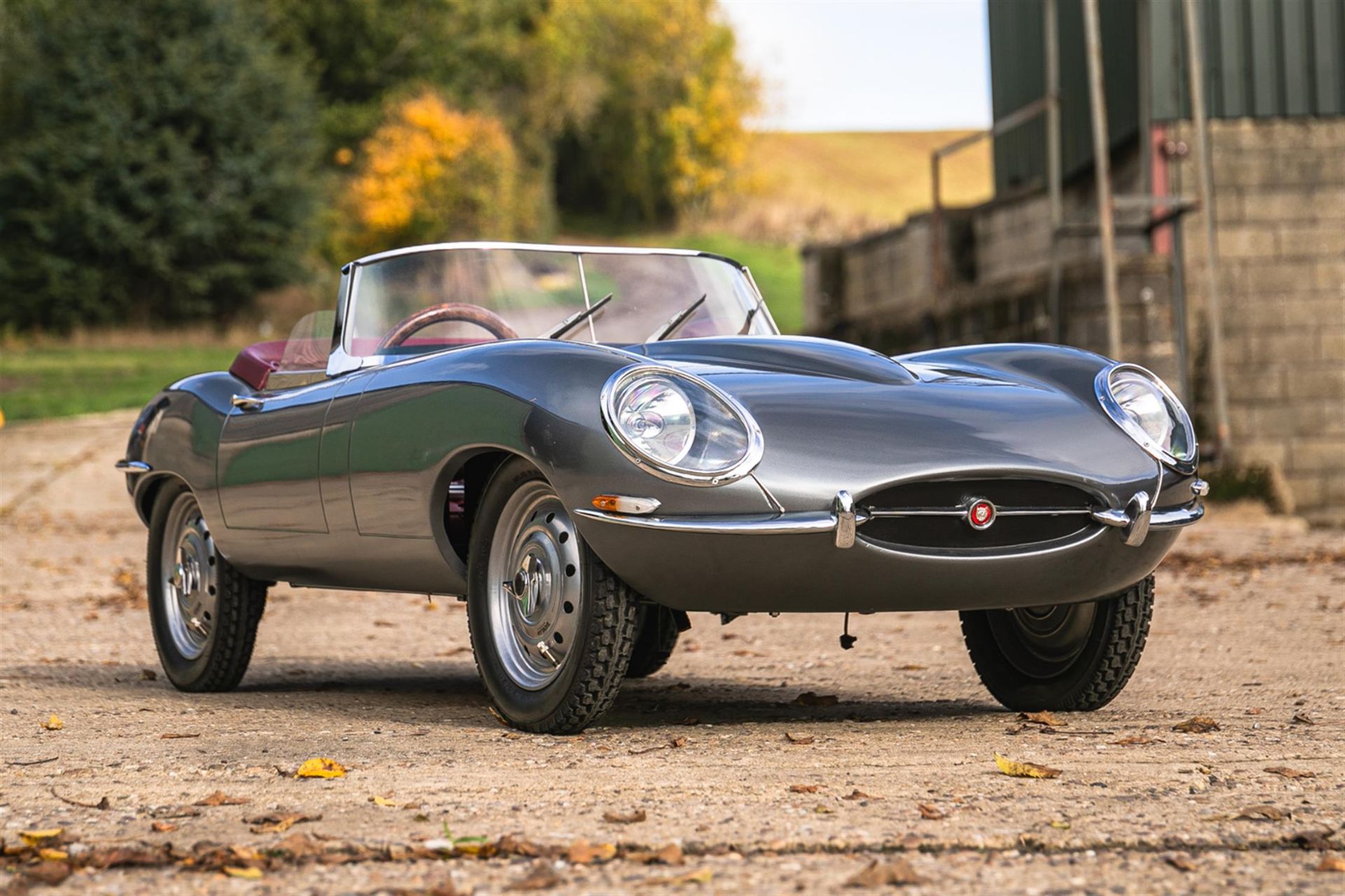 **Regretfully Withdrawn** Stunningly Detailed 1:2.5 Scale Electric Model 'Jaguar' E-Type Series 1 - Image 4 of 10