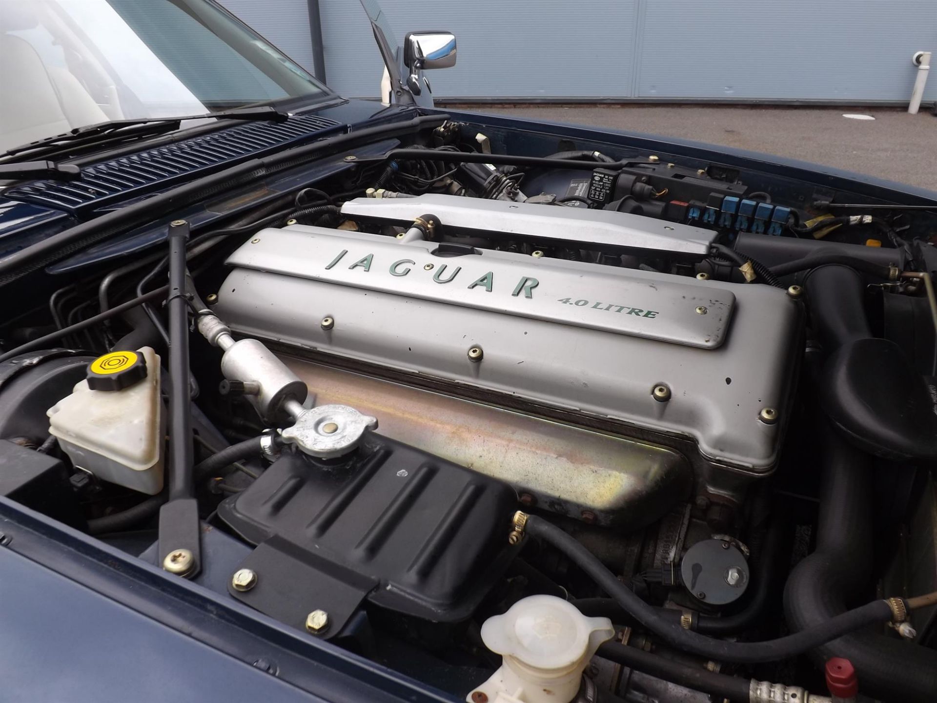 1996 Jaguar XJ-S 4.0-Litre coupé - Image 3 of 10