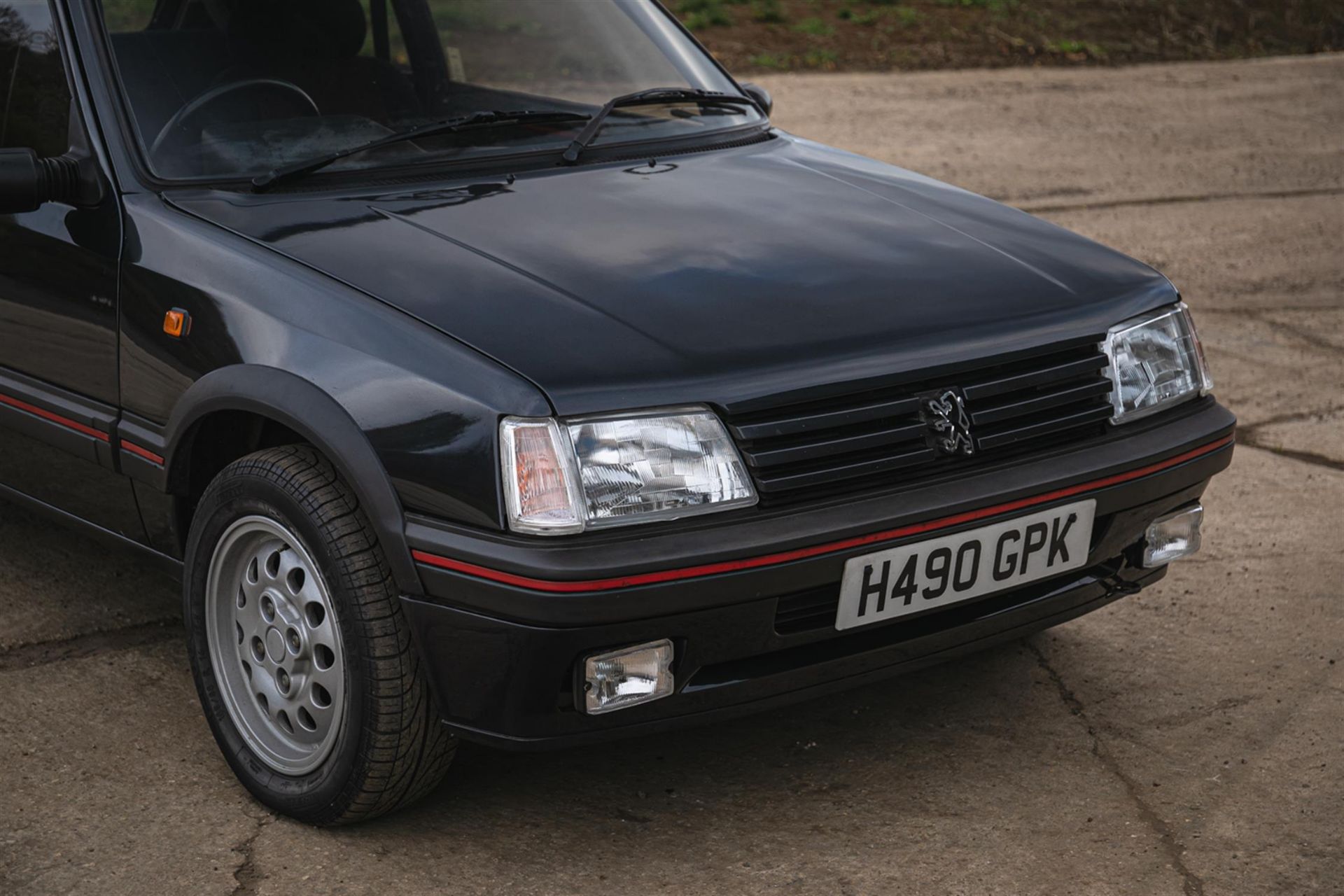 1990 Peugeot 205 GTi 1.6 (Phase 2) - Image 8 of 10