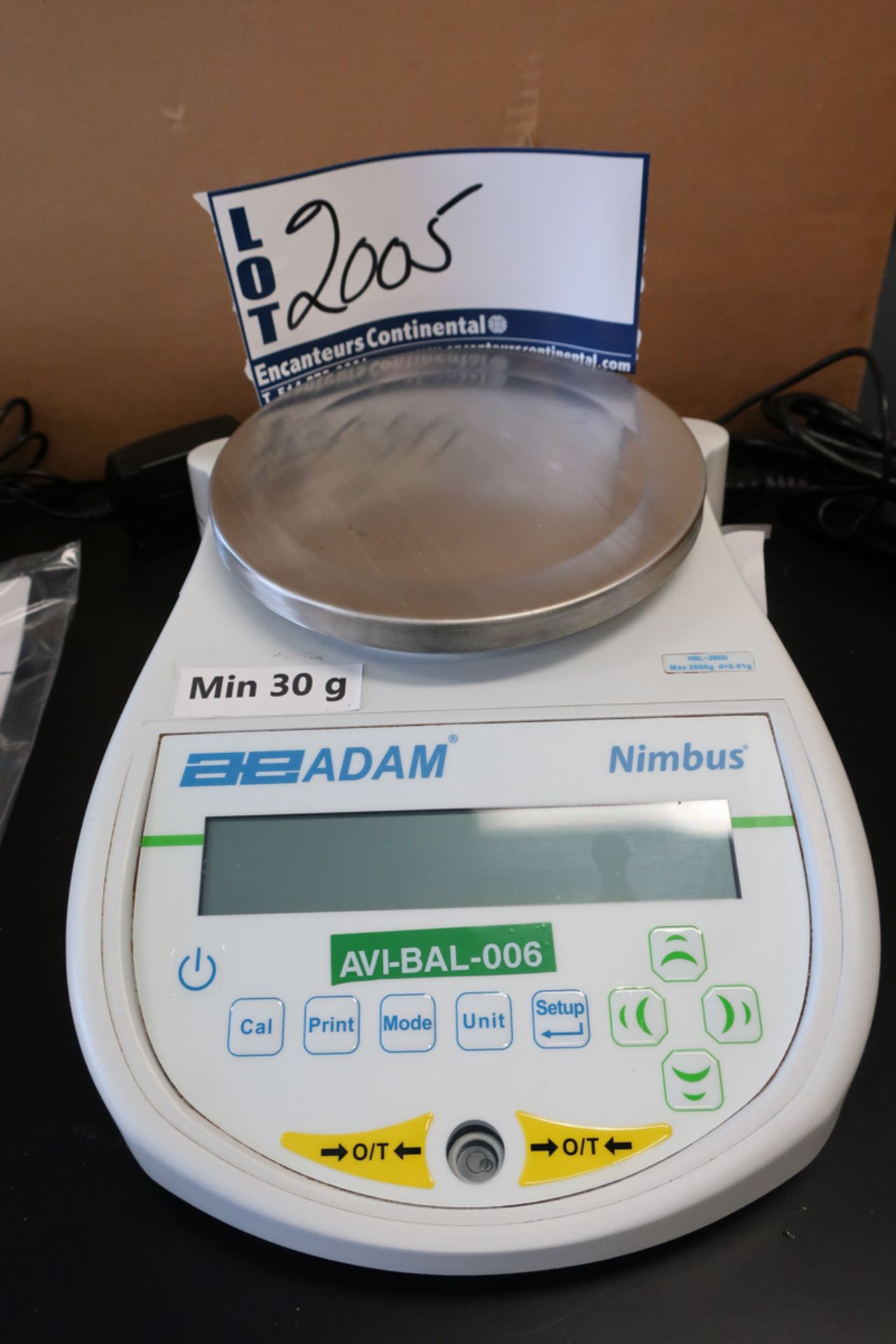 ADAM NIMBUS NBL 2602i ANALYTICAL SCALE