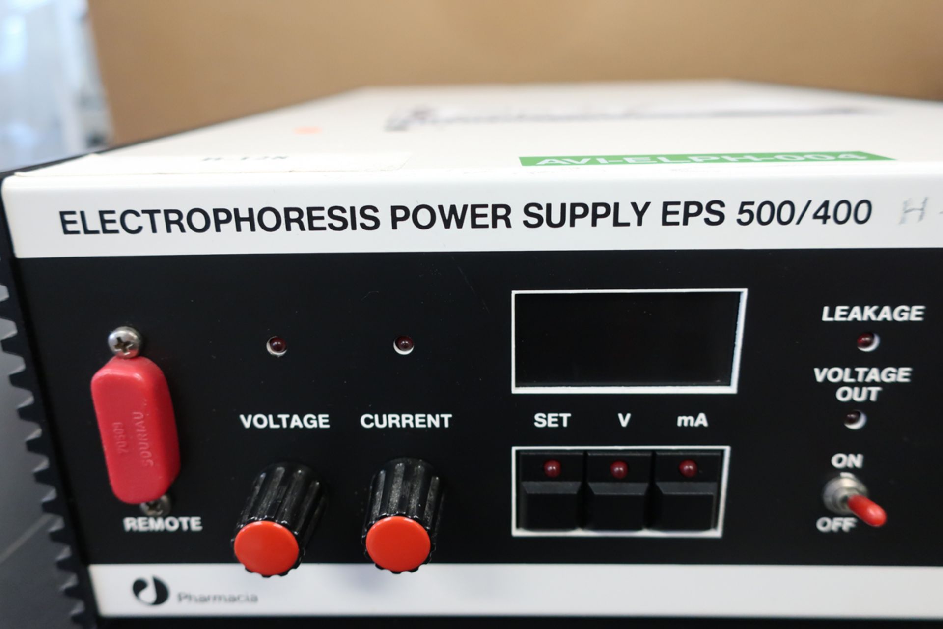 PHARMACIA ELECTROPHORESIS POWER SUPPLY # EPS 500/400 - Image 2 of 3