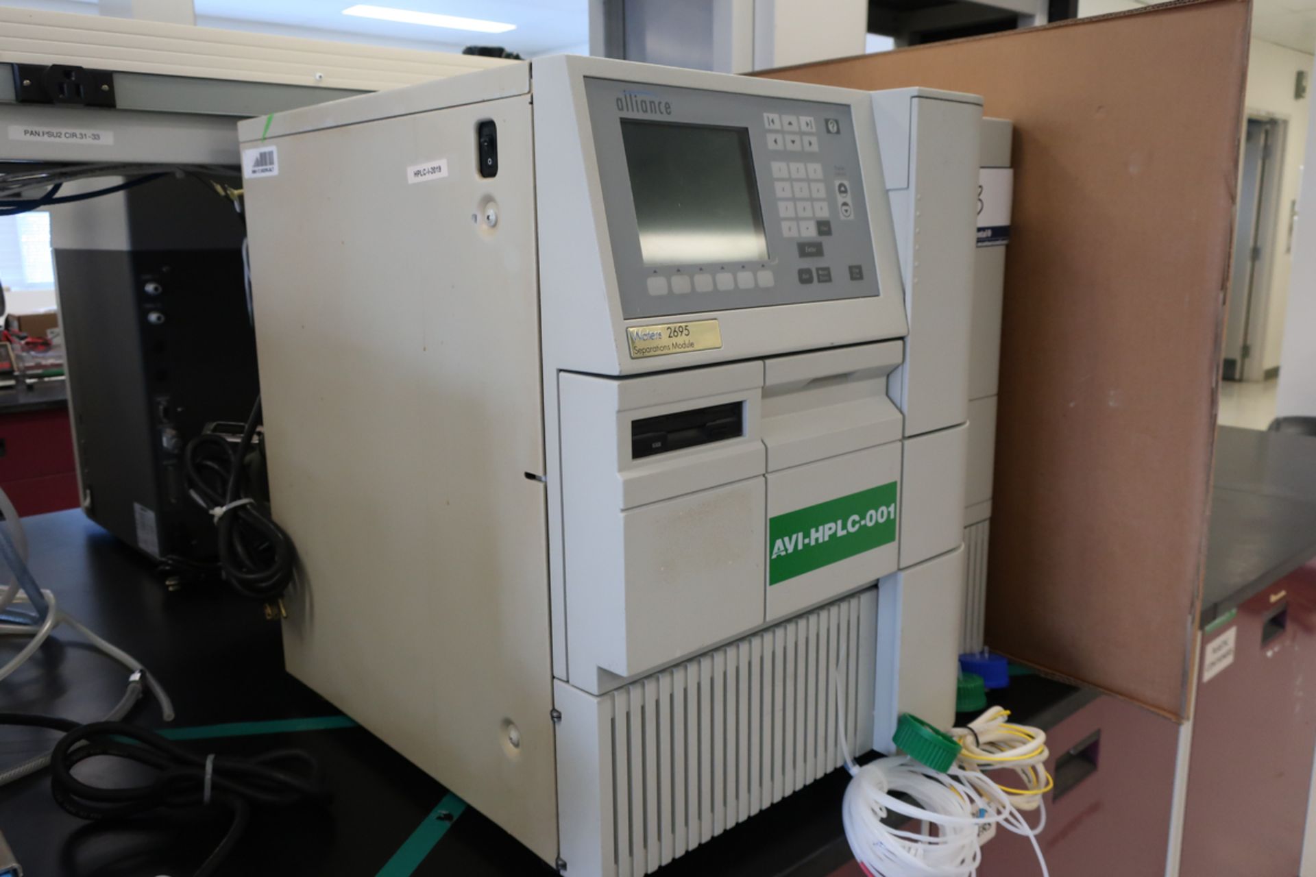 ALLIANCE/WATERS 2695 HPLC SEPARATION MODULE - Image 2 of 4