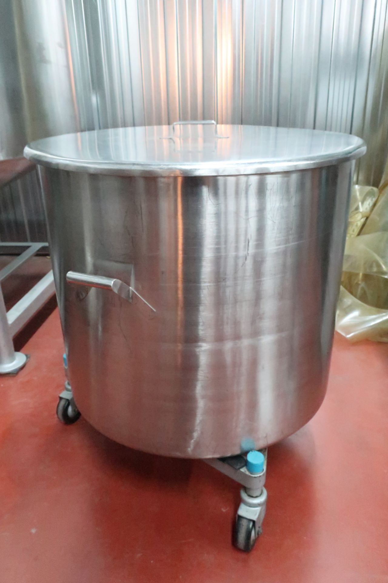 stainless steel tanks. 304 - single wall -200L