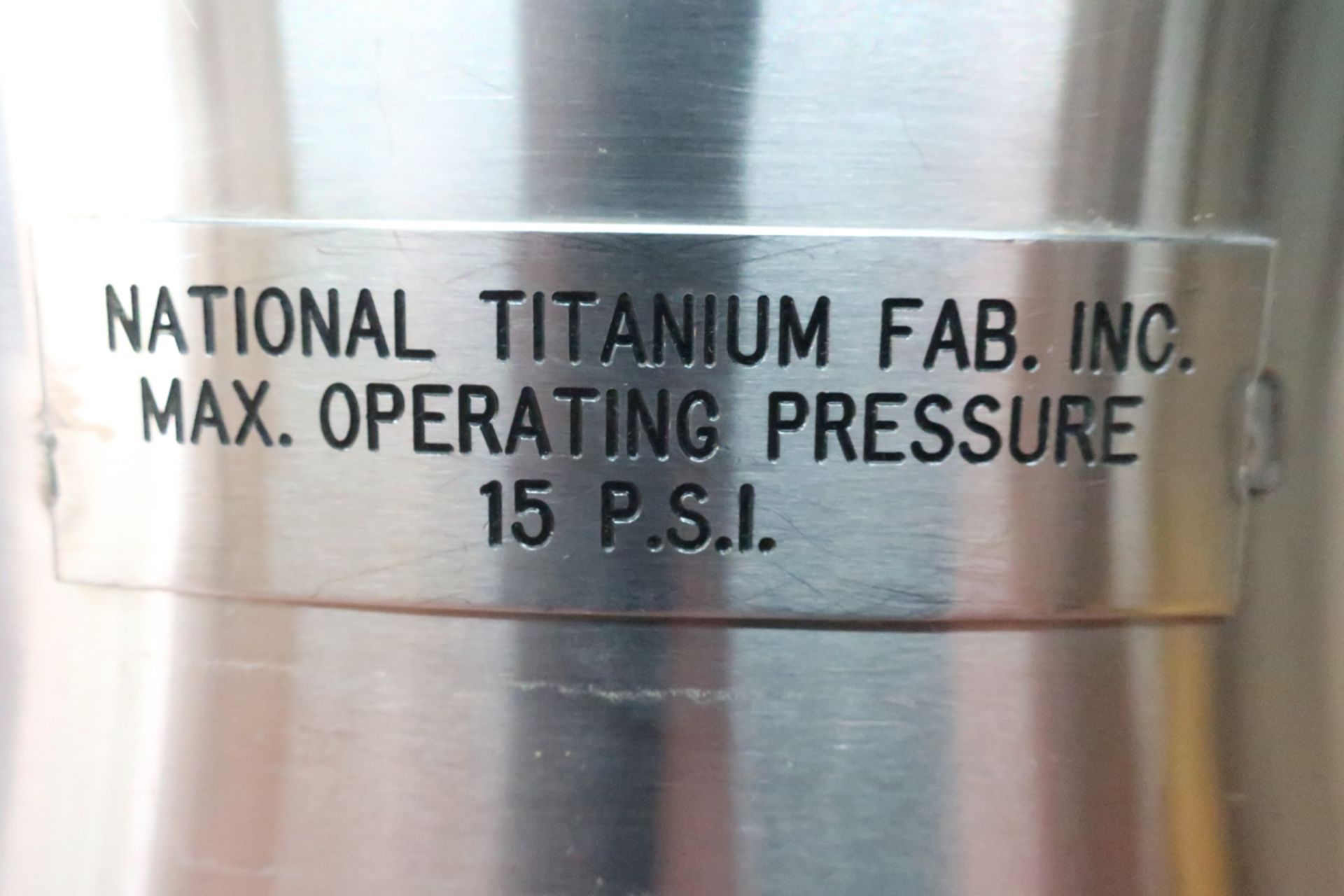 stainless steel tank. 304 double jacket 15 psi of 120 kg capacity on removable rolling base. - Image 2 of 2