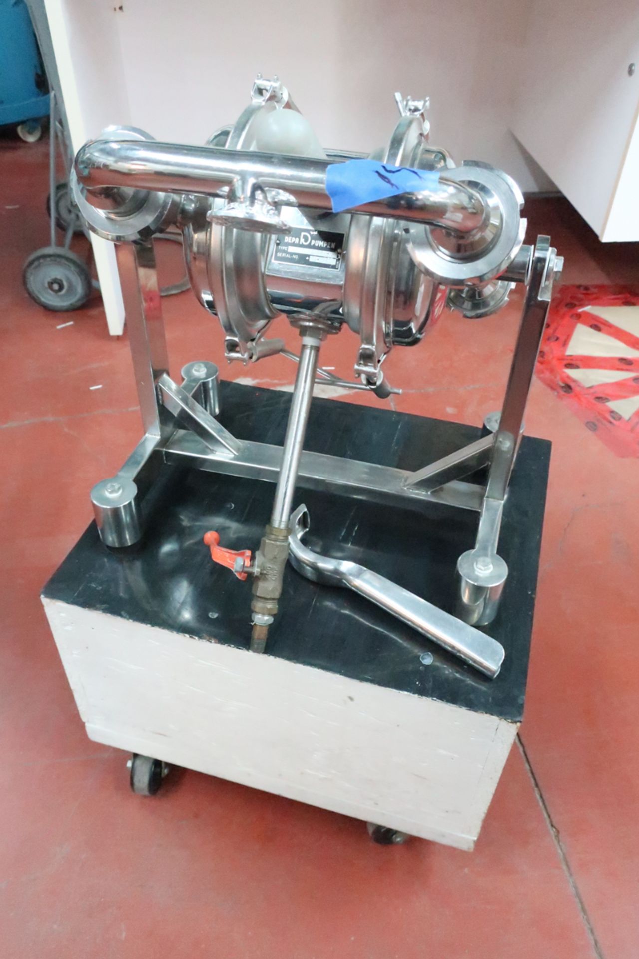 Stainless steel diaphragm pump. 316 L /PTFE sanitary pneumatic DEPA