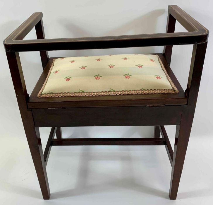 An Edwardian mahogany inlaid piano chair, with a f - Bild 3 aus 3