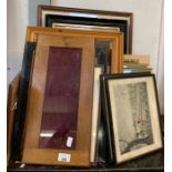 Hunting prints, picture frames & other paintings