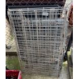 2 metal dog cages