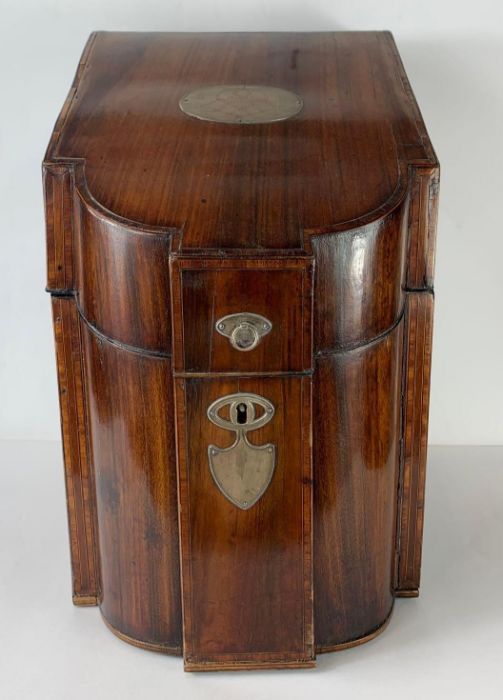 A 19th century mahogany knife box, fitted for sta - Image 2 of 8