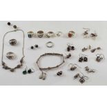 A collection of silver jewellery to include gem se