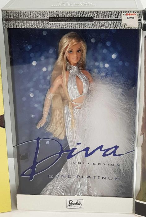 A collection of Barbie Collectables to include "Di - Image 6 of 9