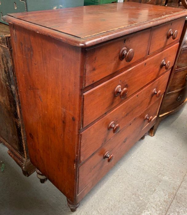 A 20th century pine chest of drawers, of three lon - Image 3 of 4
