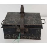 A WWI Army remount department stationery box, date