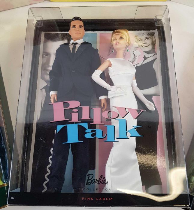 A collection of Barbie Collectables to include "Di - Image 3 of 9