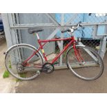 28" G.T. arette gents bicycle with mudguards