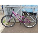27" wide tyres Apollo jewel sprung forks bicycle w