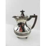 A silver coffee pot, London 1899, Thomas Bradbury