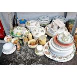 Ceramics to include Hollohaza, Royal Worcester & o