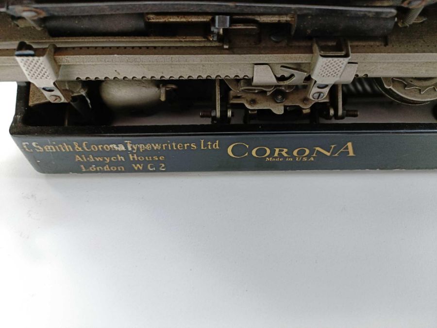 A 20th century black Corona typewriter - Image 4 of 4