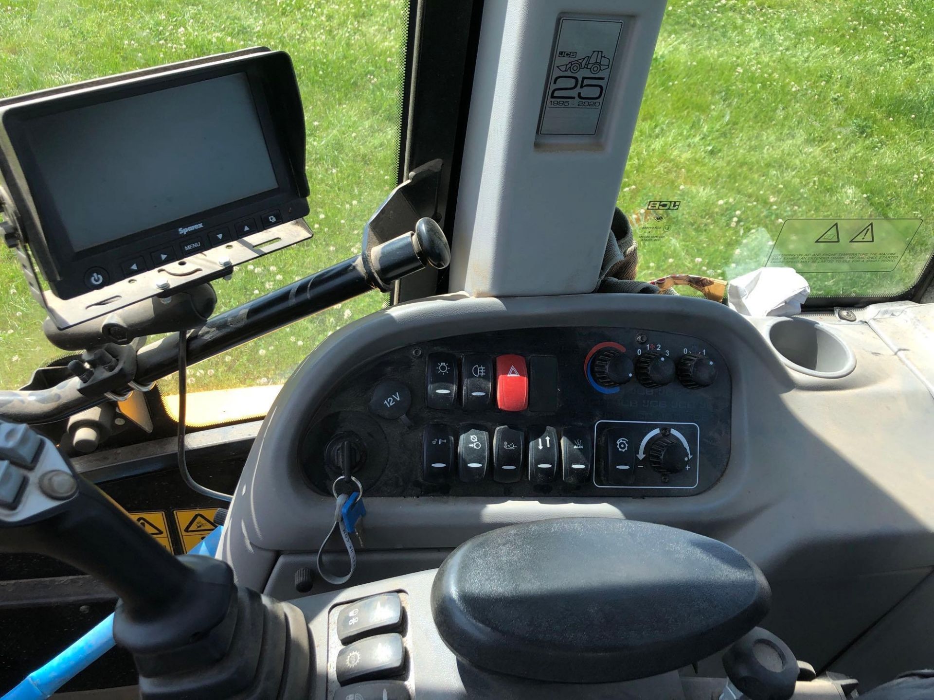 JCB TM3205 T4FIV Telehandler (PUH). Reg: HN20 OTP. 1,230 hours. Tyres 40%. (Owned New) - Image 8 of 10