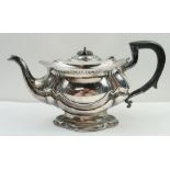 A George V silver teapot, Birmingham, 1923, Joseph