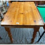 Pine kitchen table