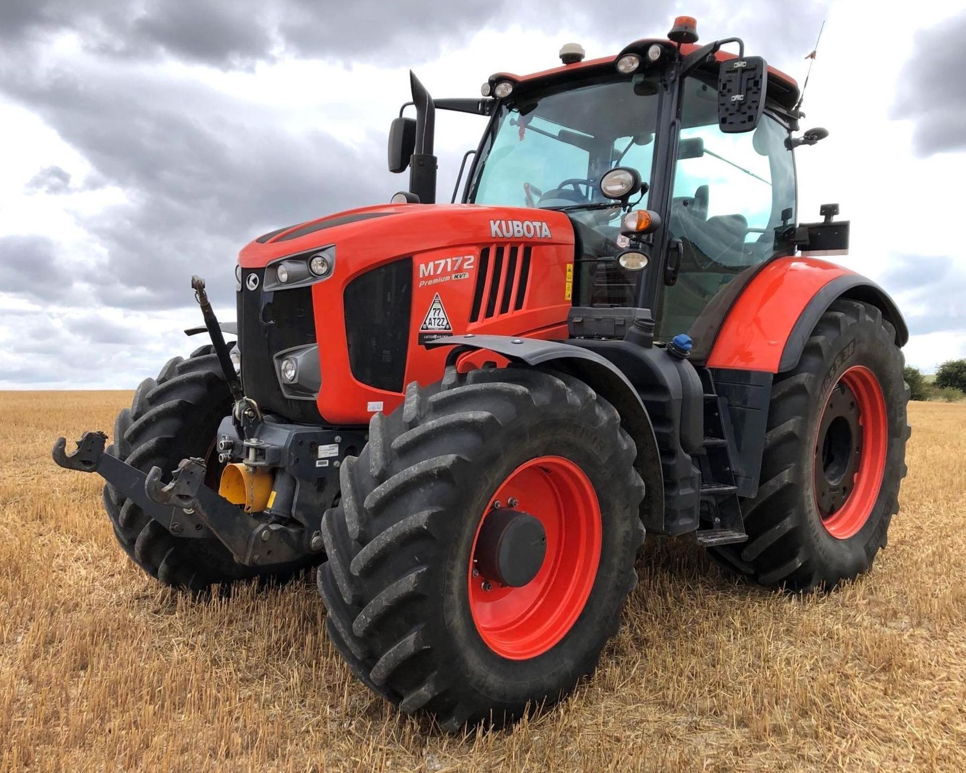 Kubota M7172 Premium KVT 4w Tractor. 4 Cylinder, Front Linkage & PTO, Rear Wheel Weights, 4 Spool