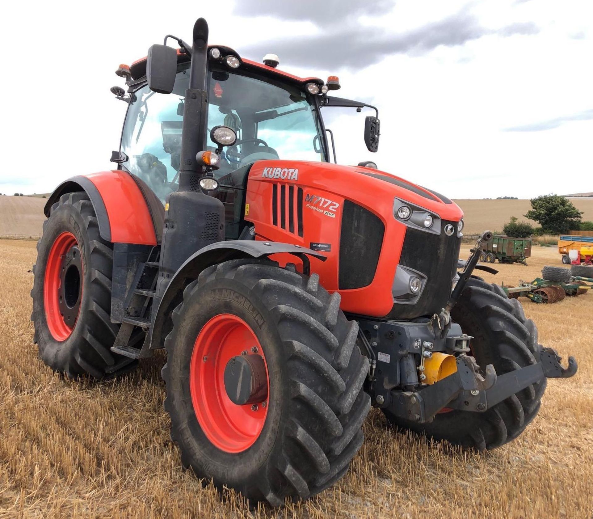 Kubota M7172 Premium KVT 4w Tractor. 4 Cylinder, Front Linkage & PTO, Rear Wheel Weights, 4 Spool - Image 6 of 10