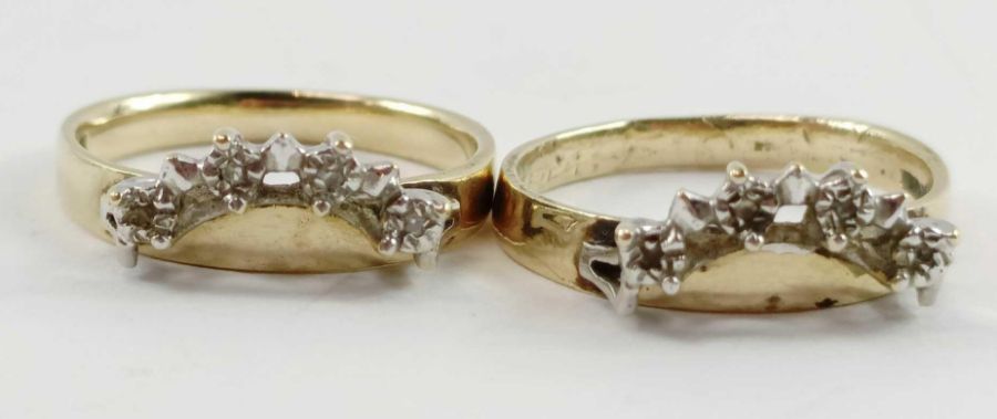 A pair of unusual 9ct gold band rings, - Image 2 of 4