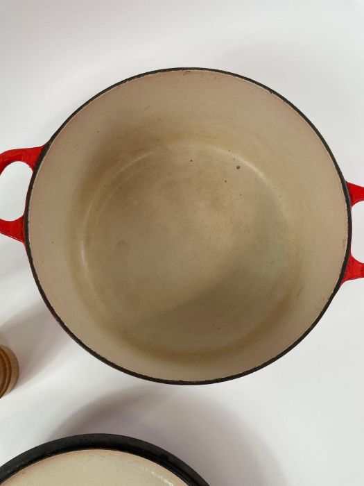A red two handled Le Creuset cooking pot, along wi - Image 4 of 7