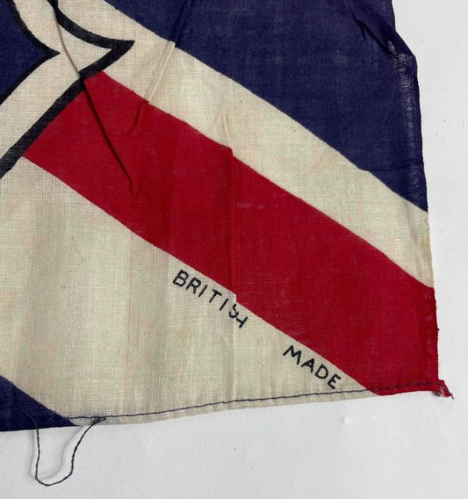 An Edward VIII souvenir flag, with a portrait to t - Image 3 of 6