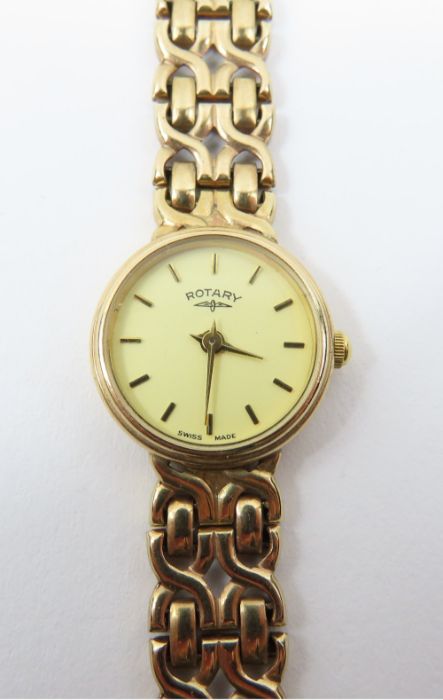 Rotary - a ladies 9ct gold wristwatch, the round l - Image 2 of 7