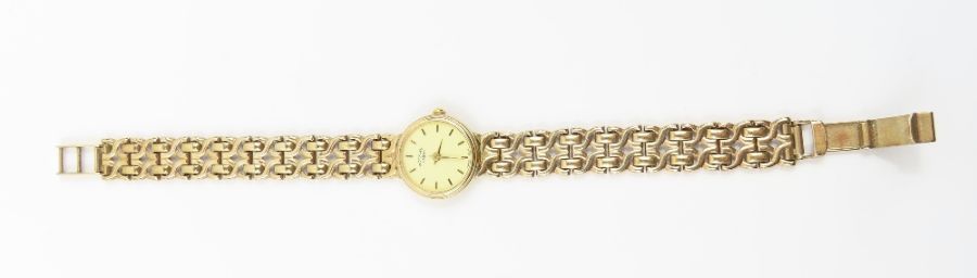 Rotary - a ladies 9ct gold wristwatch, the round l