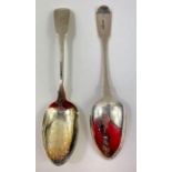 A pair of Georgian silver spoons, London, 1833, ma
