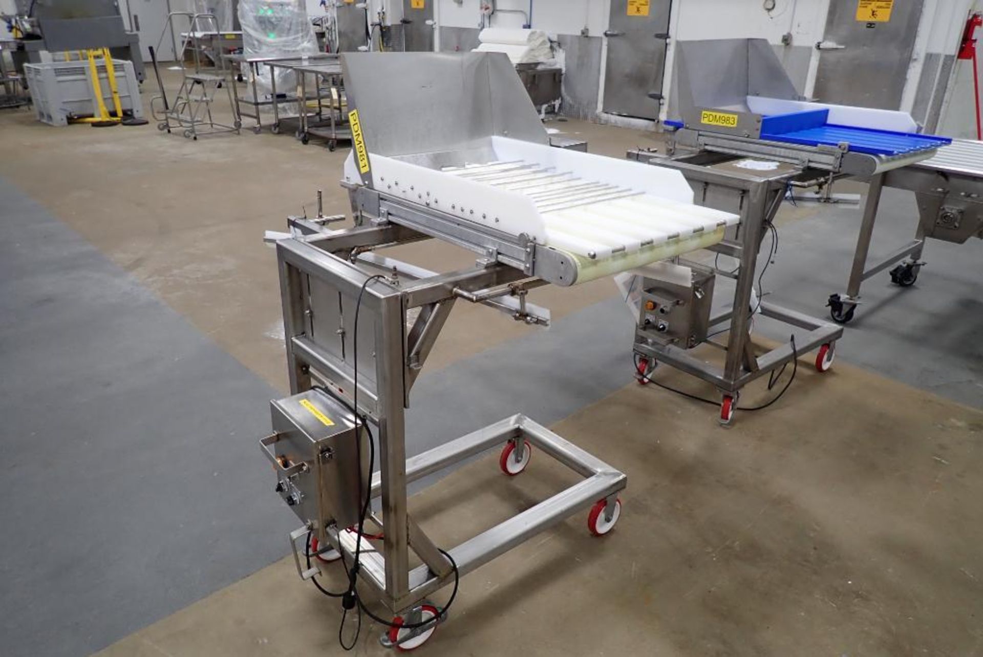 Ingredient feeding conveyor - Image 3 of 13