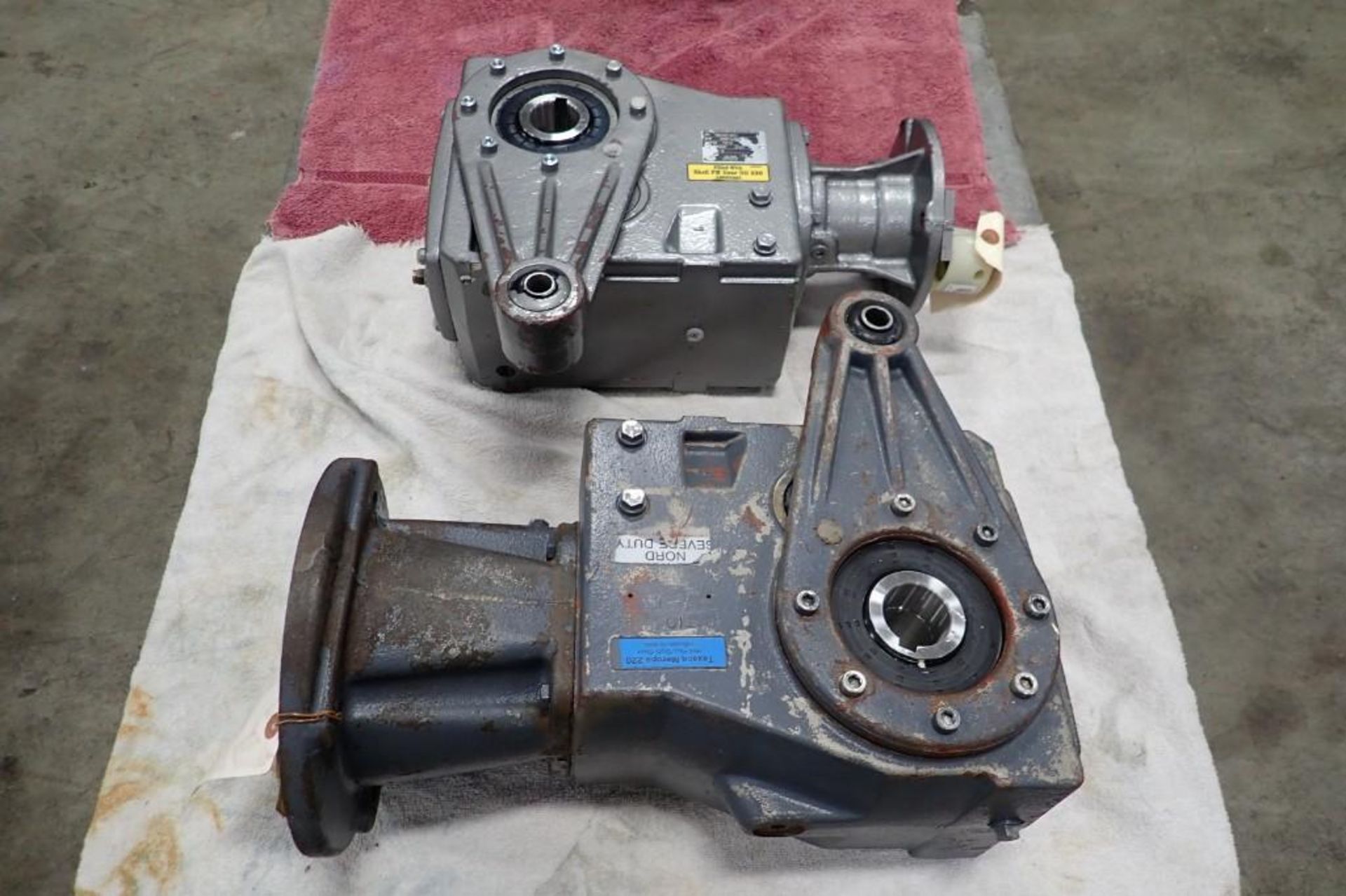 Lot of (2) Gearboxes - Image 2 of 9