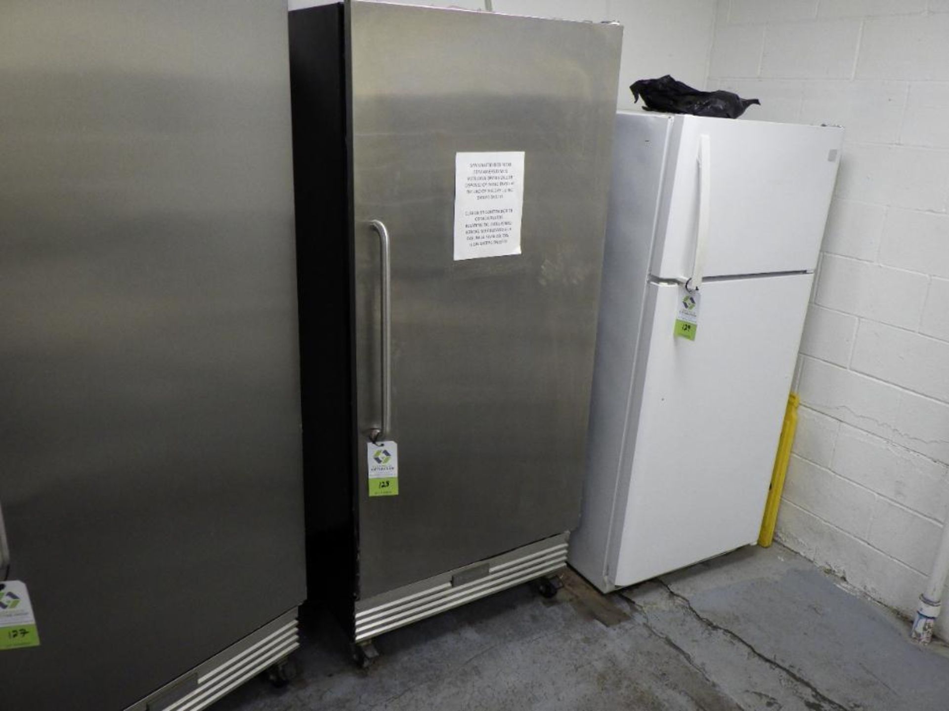 2019 Frigidaire SS Refrigerator