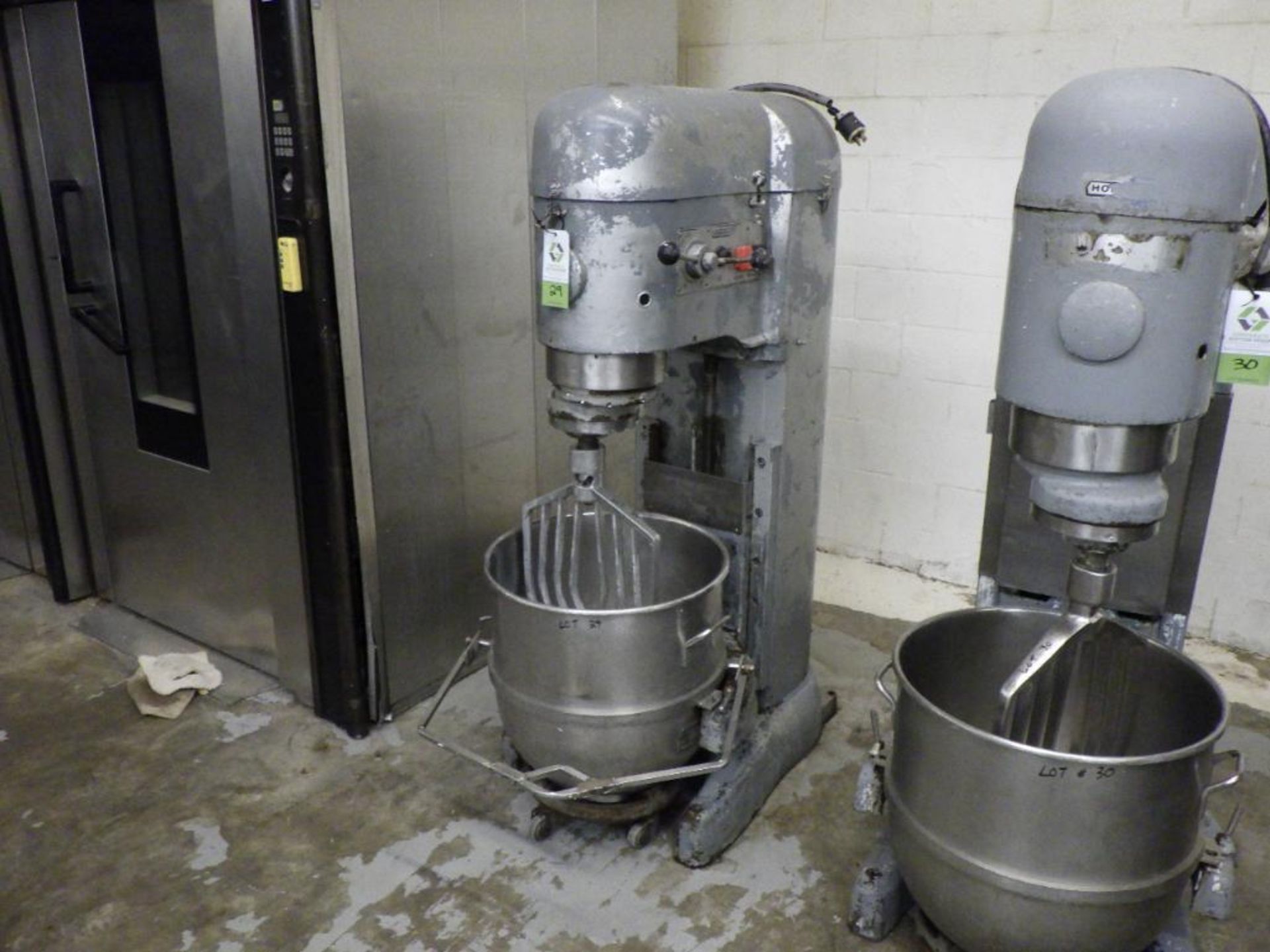 Hobart 140 Quart Mixer With SS Bowl