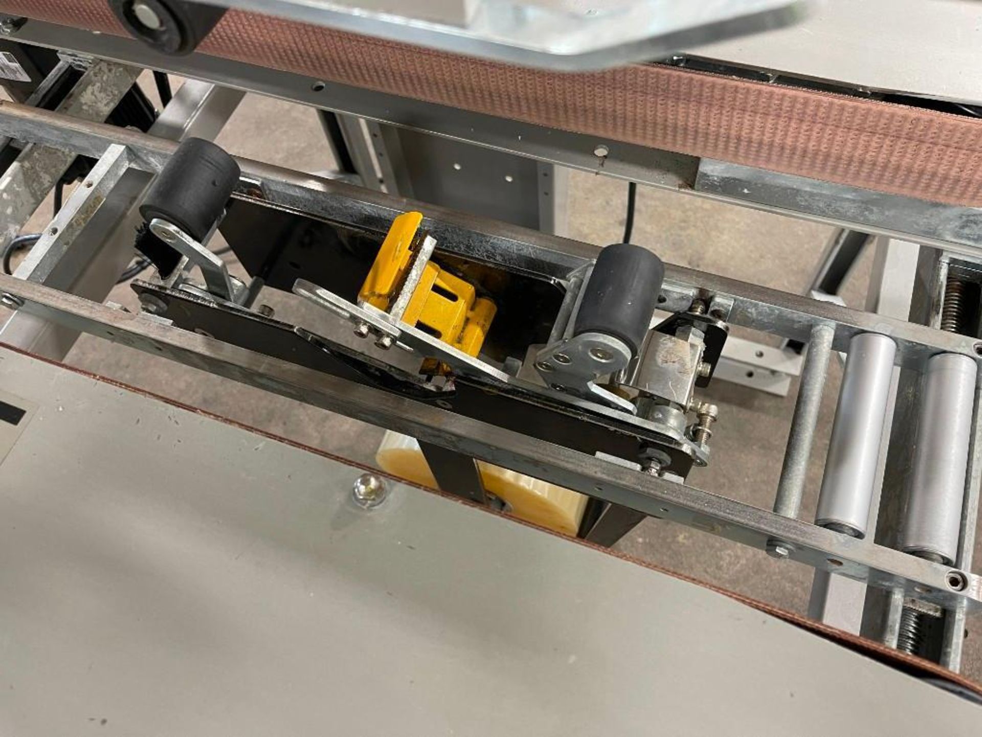 Chicago Tapers Case Sealer - Image 7 of 18