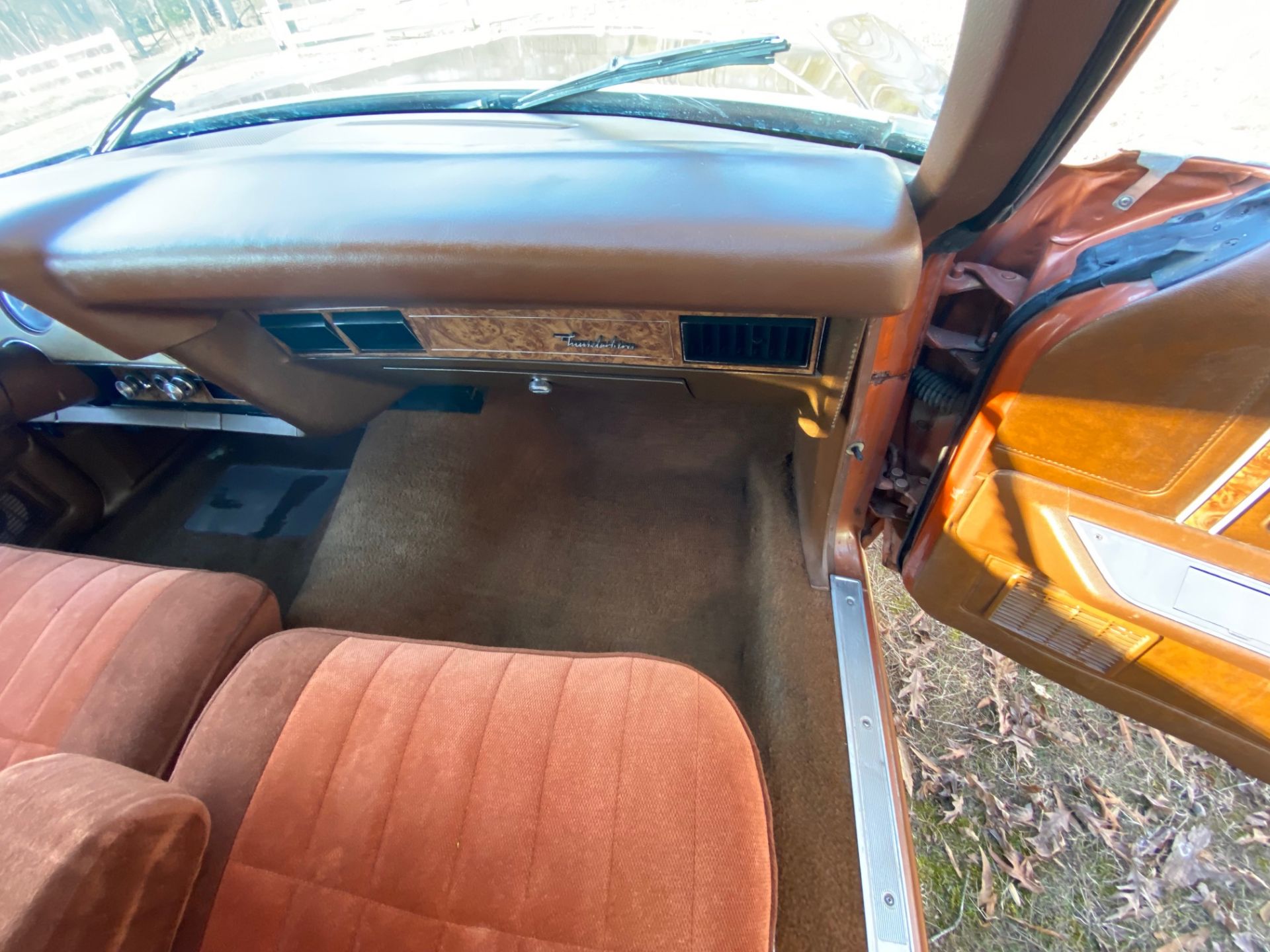 1977 Ford Thunderbird - Image 13 of 60