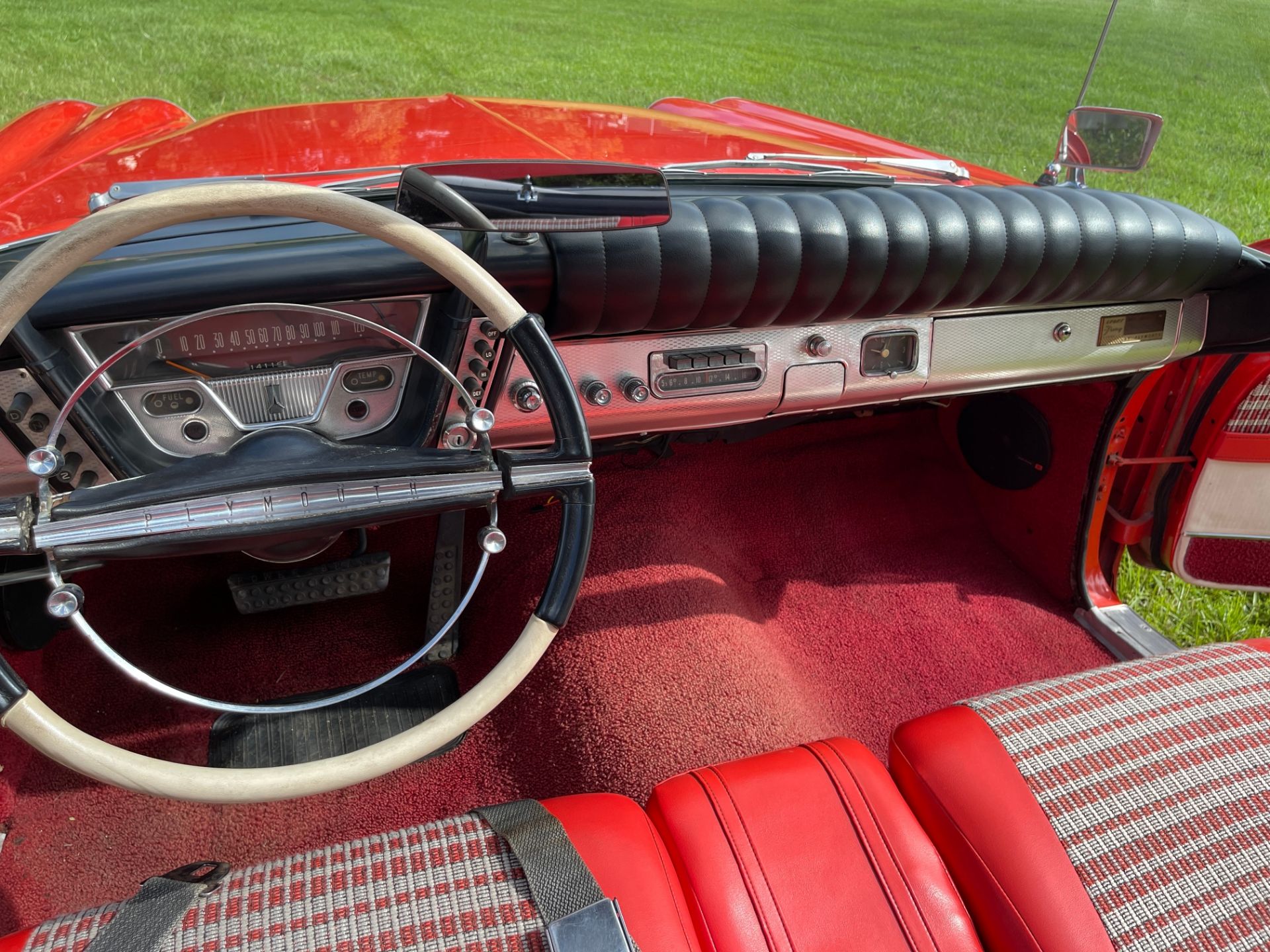 1959 Plymouth Sport Fury Convertible - Image 37 of 45