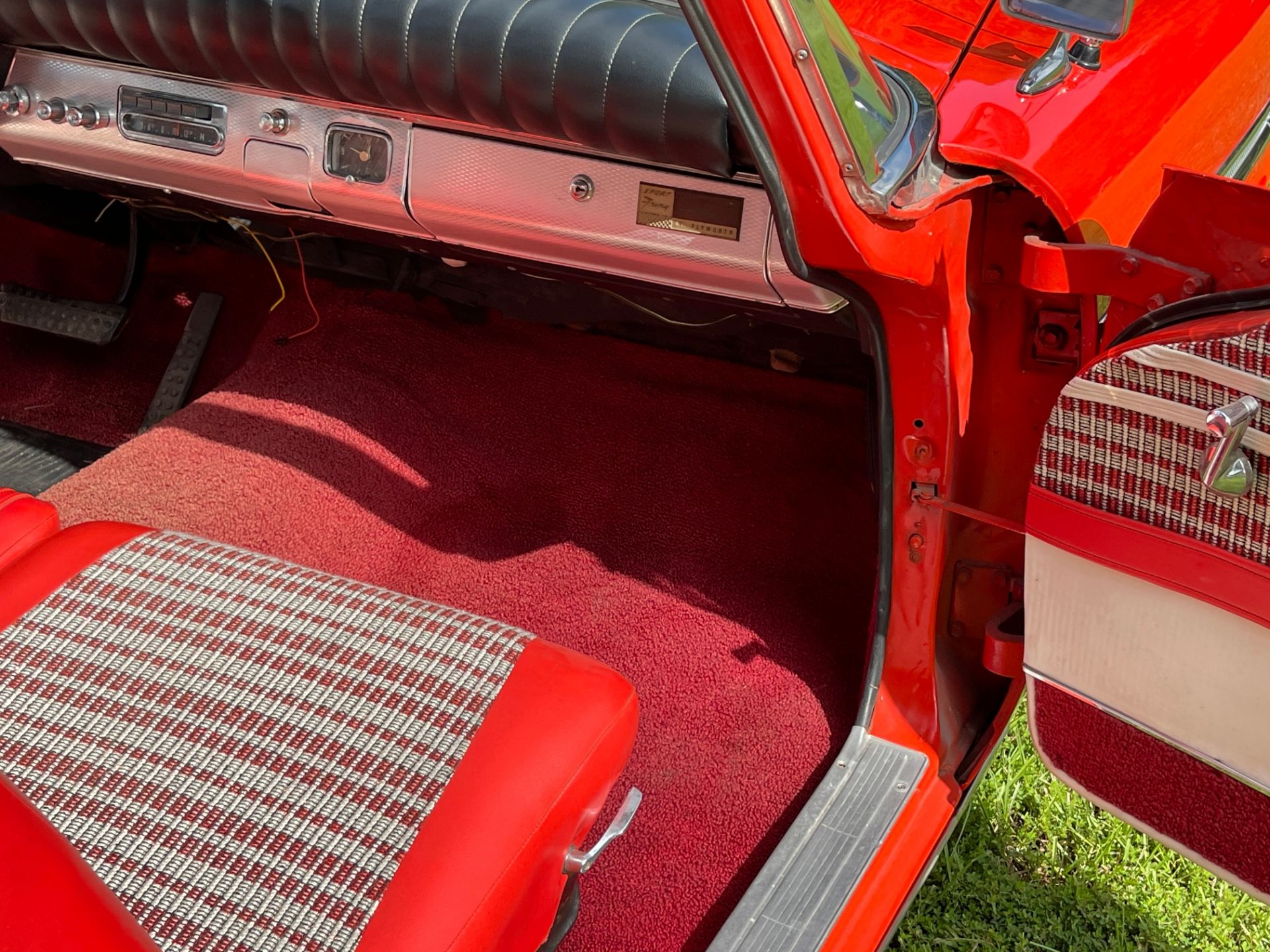 1959 Plymouth Sport Fury Convertible - Image 32 of 45