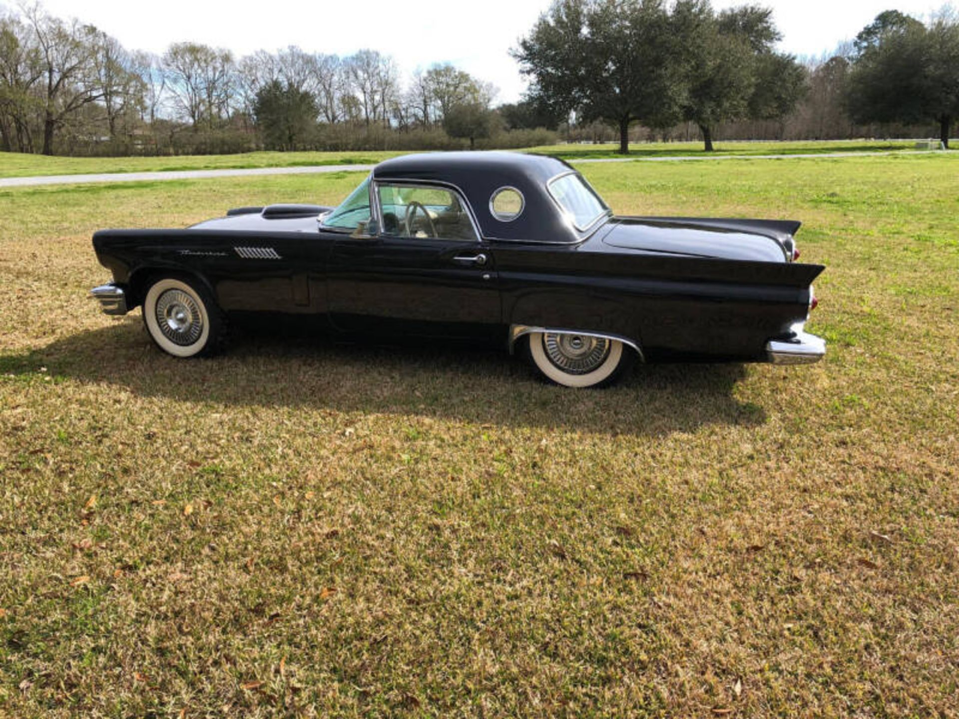 1957 Ford Thunderbird E-Code Convertible - Image 3 of 13