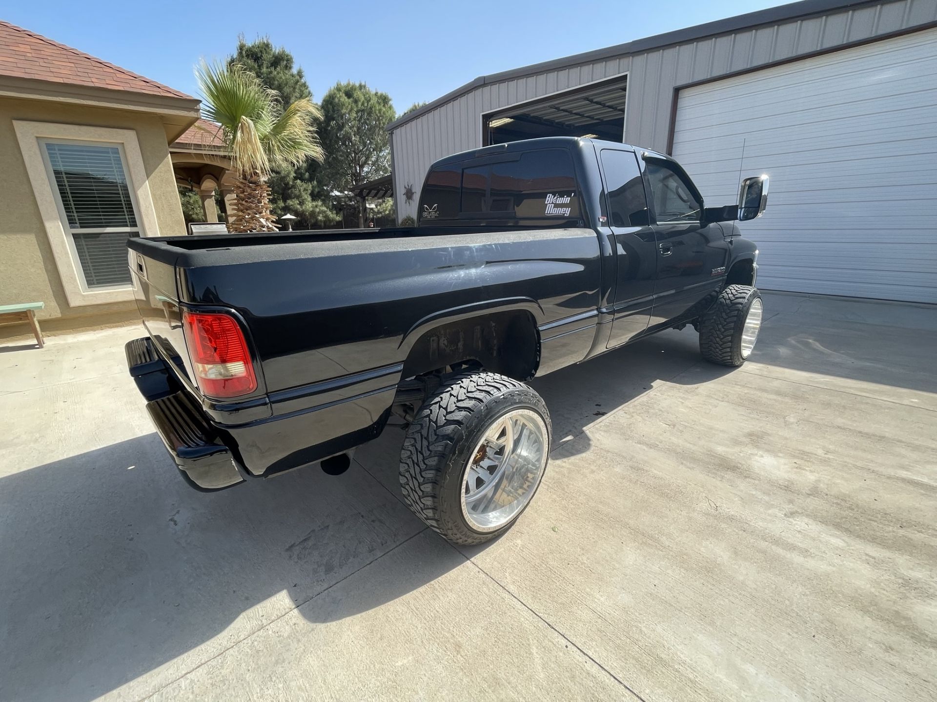 2000 Dodge Ram 2500 Laramie SLT Pickup - Image 7 of 44