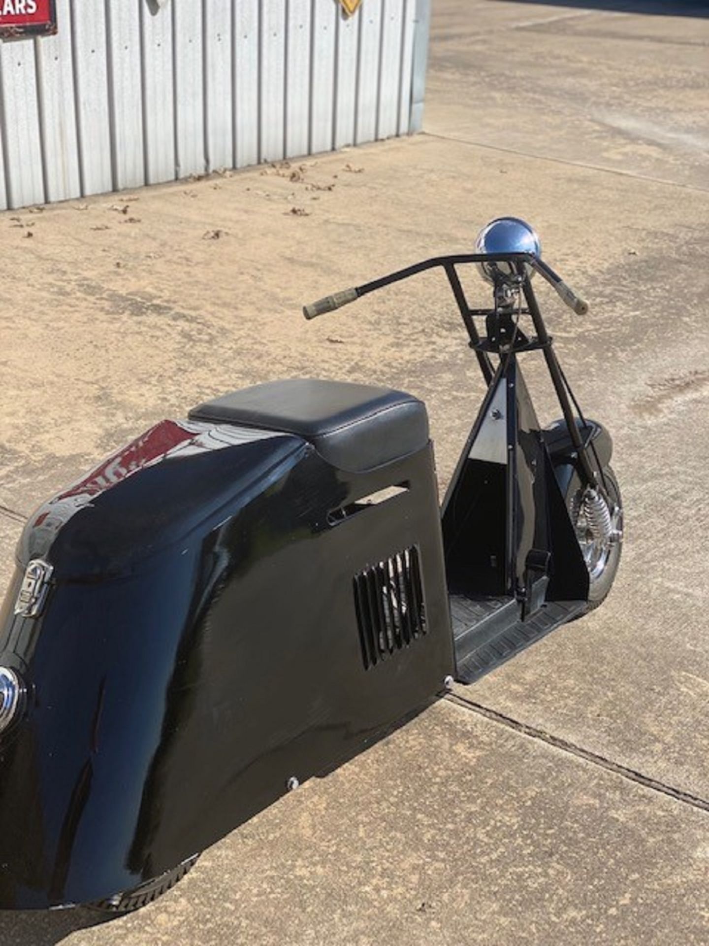 1946 Cushman Turtleback Series 50 Scooter - Image 4 of 11